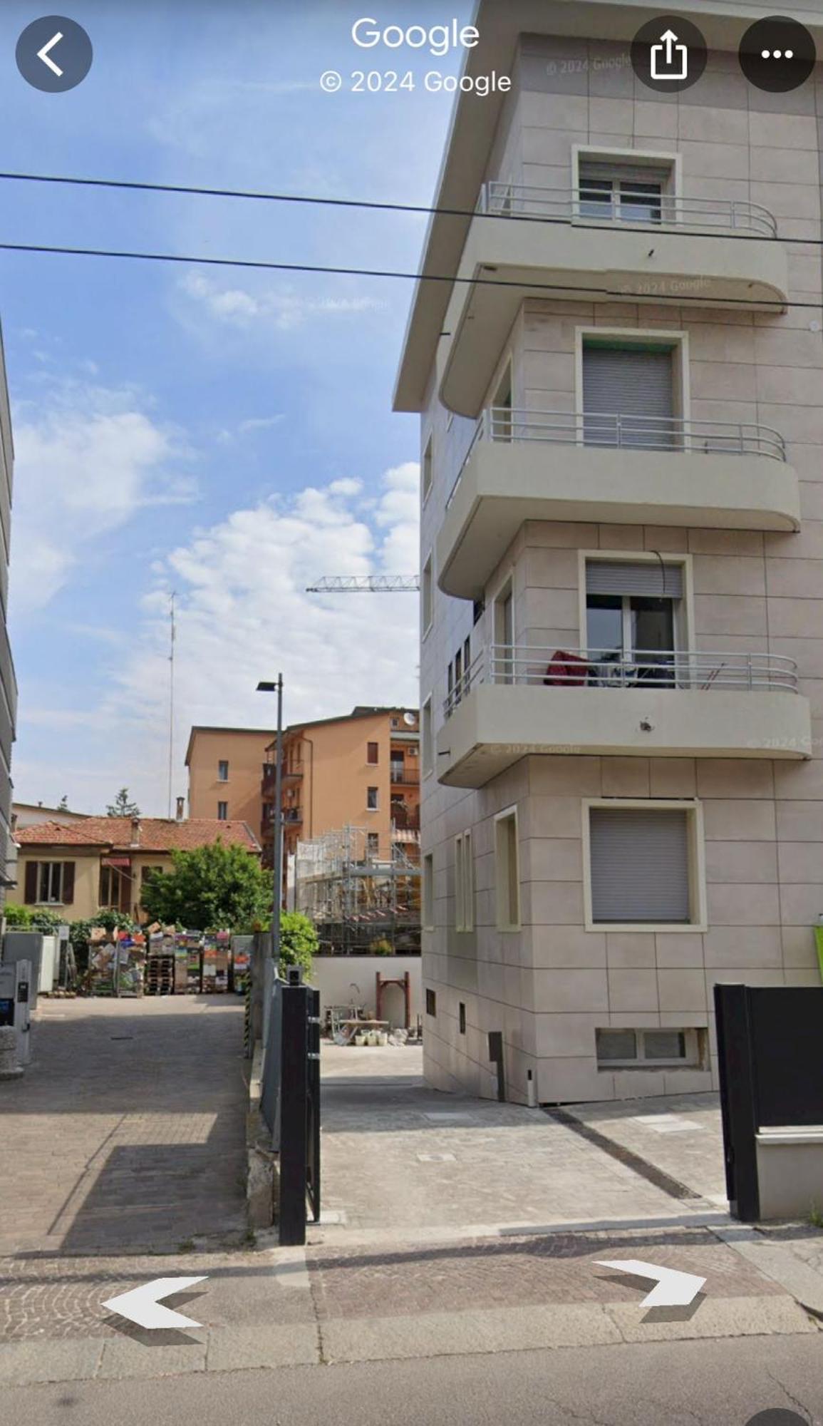 Housmart Emilia Levante 98 Болонья Экстерьер фото